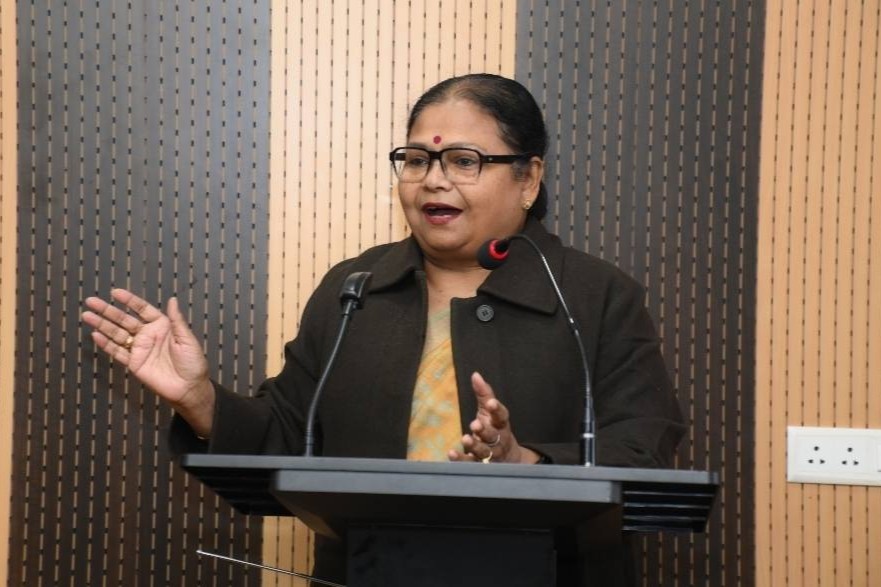 Expert Talk on “Achieving Excellence in Commerce & Management Education”